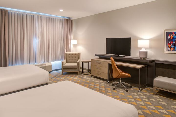 Room 30 of 54