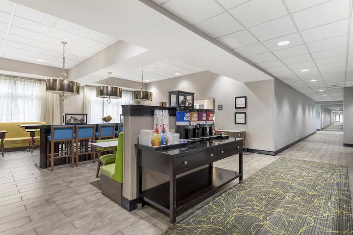 Hampton Inn Birmingham Leeds