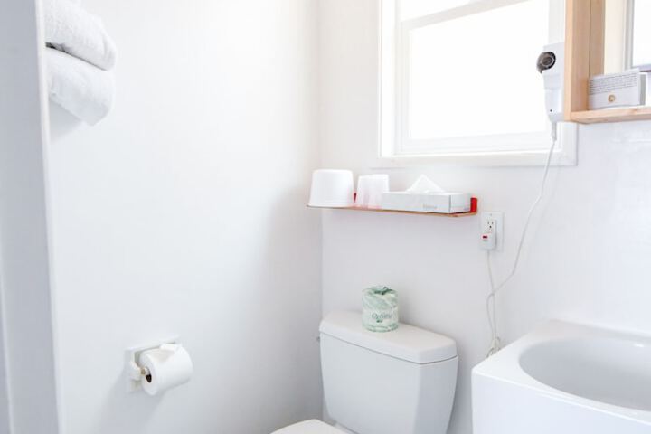 Room 8 of 25