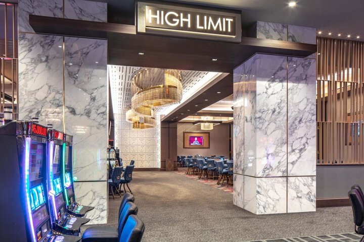 Caesars Southern Indiana Hotel & Casino - a Caesars Rewards Destination
