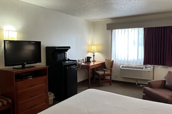 Room 17 of 23