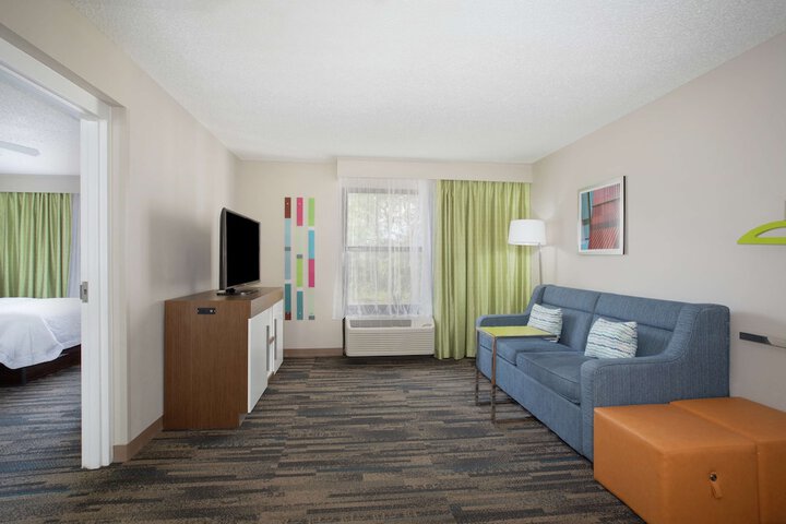 Room 22 of 47