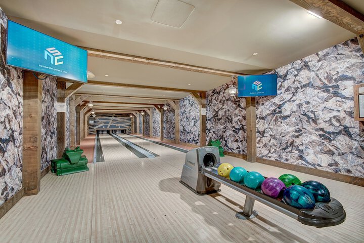 One Ski Hill Place a RockResort, by Vail Resorts