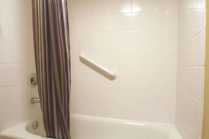La Quinta Inn & Suites by Wyndham Deerfield Beach I-95
