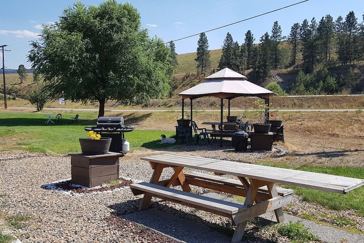 Countryside Inn