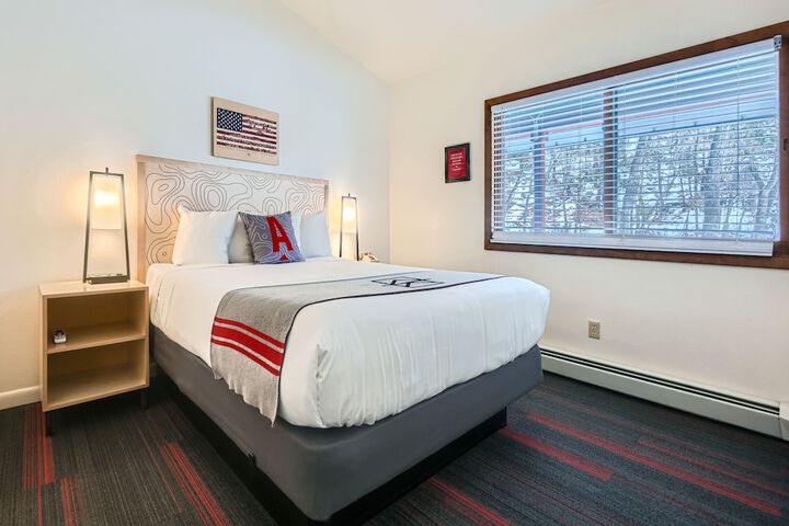 Room 72 of 137