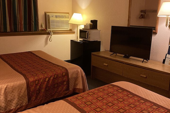 Room 15 of 31