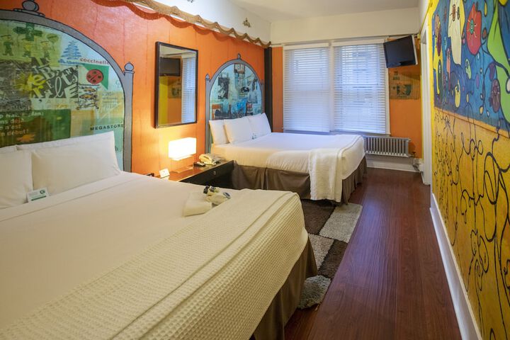 Room 28 of 89