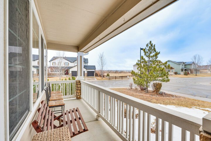 Fenced Yard & Trail Access: Dog-friendly Erie Home