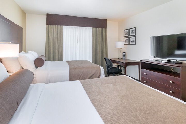 Cobblestone Hotel and Suites Janesville