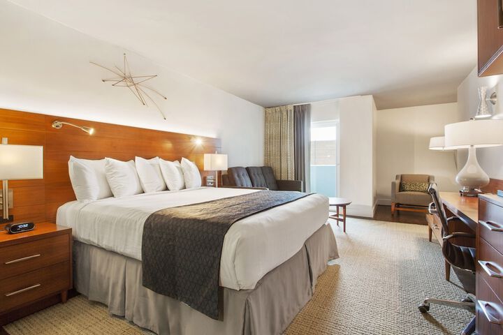 Room 20 of 29