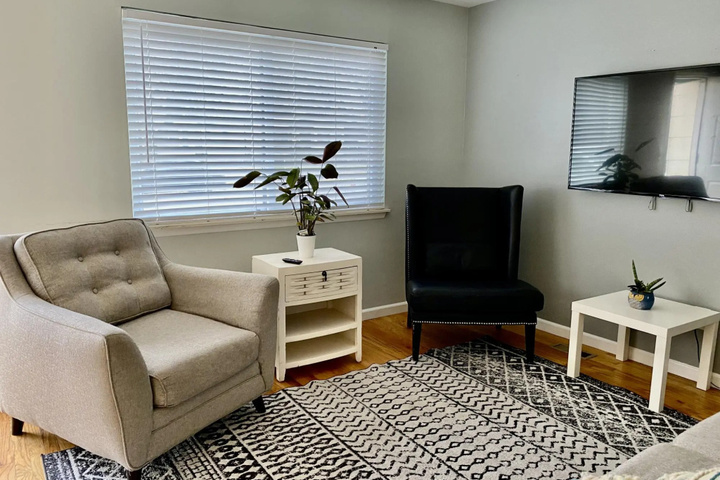 Beautiful Retreat Home Near Auburn Hills Waterford