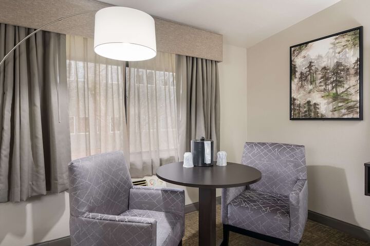 Room 26 of 55