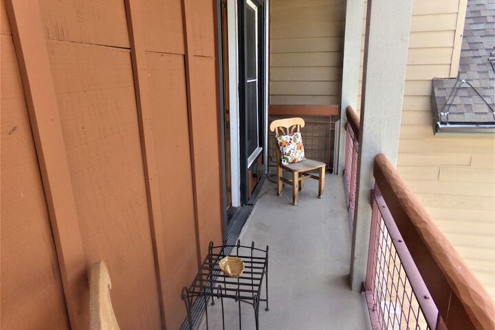 Sundeck 33 of 42
