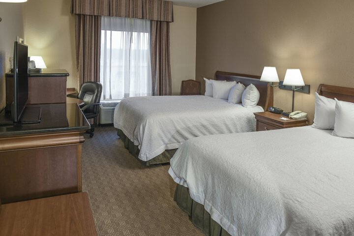 Hampton Inn & Suites Youngstown-Canfield