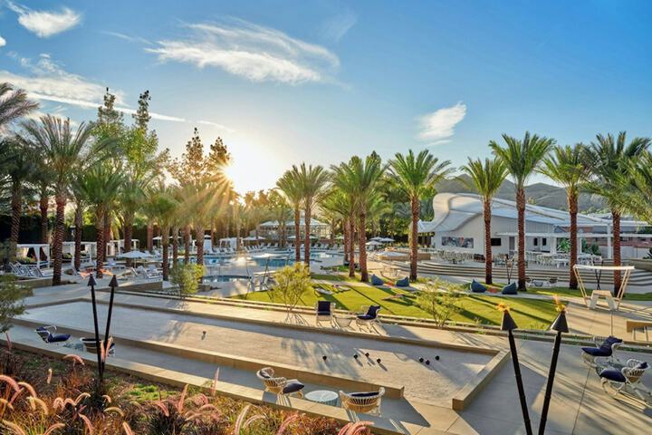 Four Seasons Hotel Los Angeles at Westlake Village