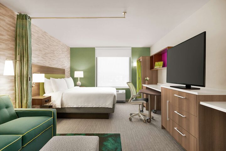Room 30 of 41