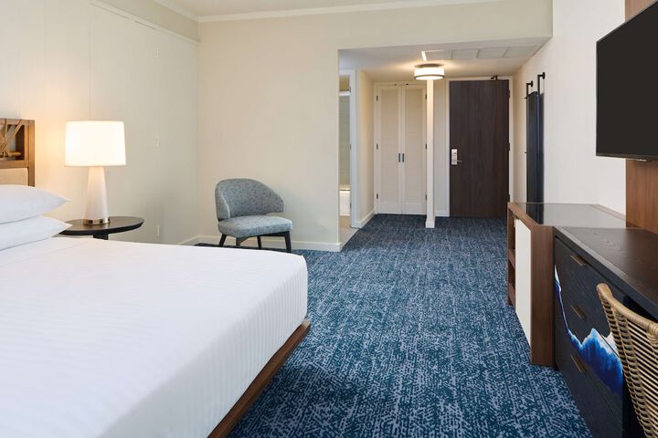 Room 107 of 184