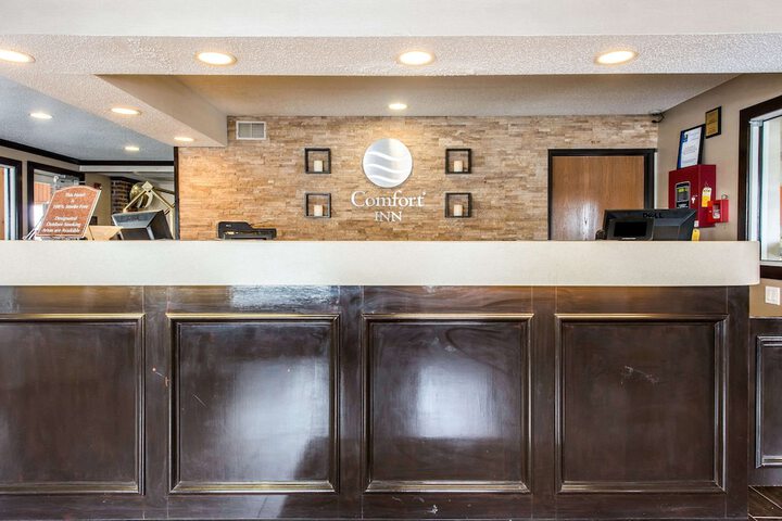 Comfort Inn Weirton - Steubenville