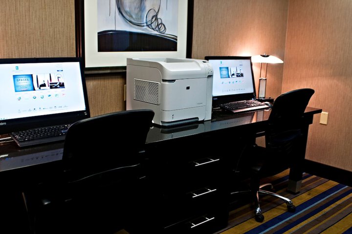 Business Center 55 of 55