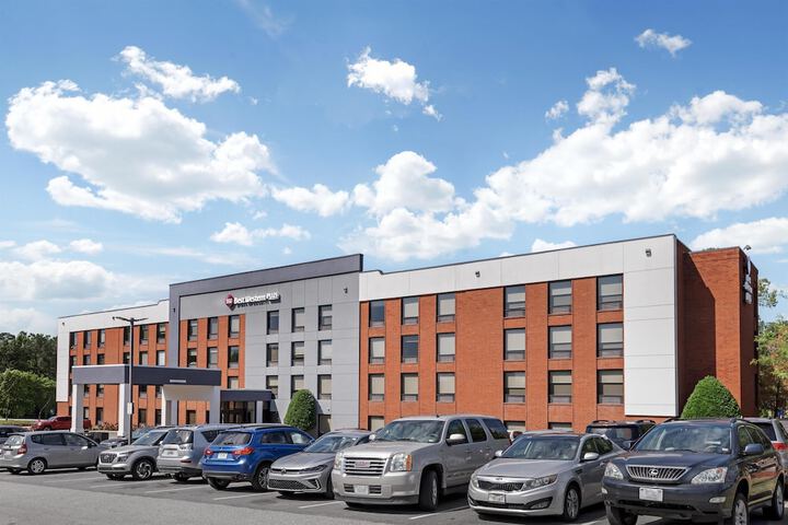 Best Western PLUS Executive Hotel