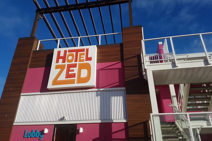 Hotel 4 of 43
