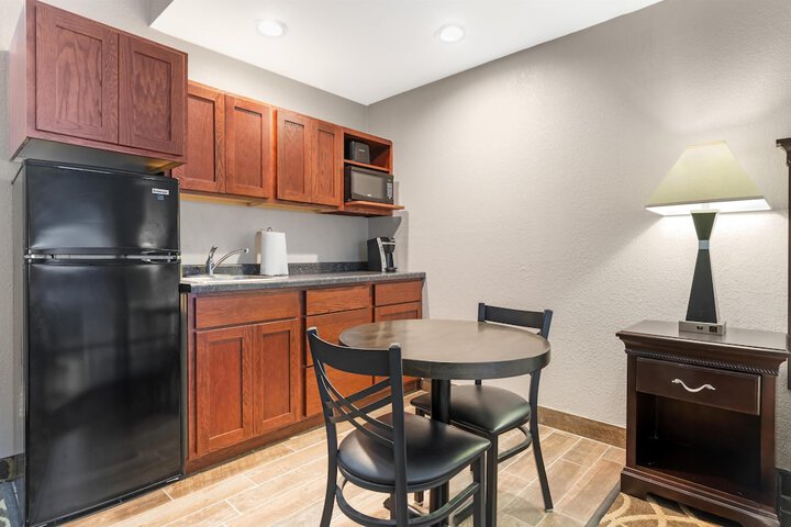 Best Western Plus Eau Claire Conference Center