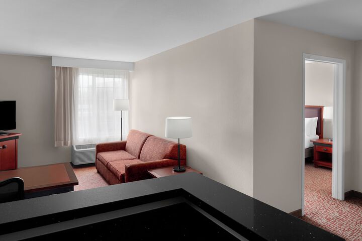 Room 11 of 33