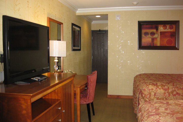 Room 23 of 46