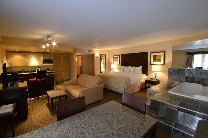 Room 17 of 22