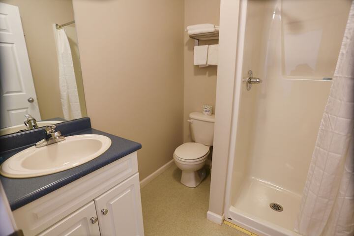 Room 12 of 12