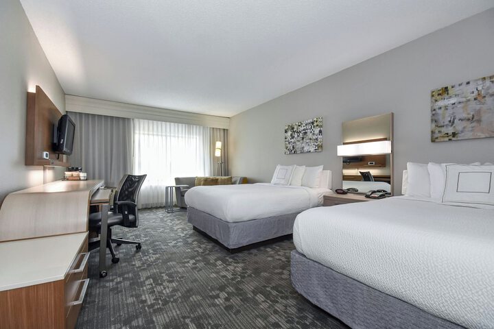 Courtyard by Marriott Charlotte / Matthews