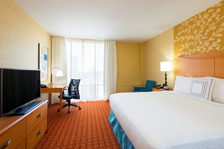 Room 16 of 26