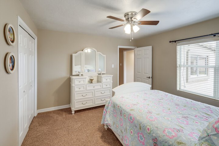 Peaceful Artesia Vacation Rental w / Orchard Views!