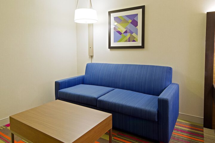 Room 35 of 52