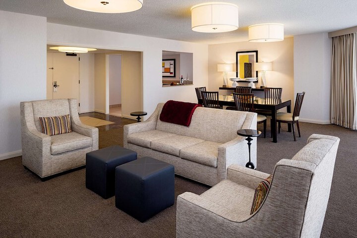 Room 21 of 49