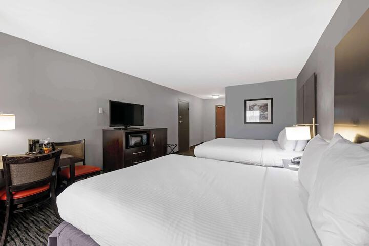 Best Western University Inn at Valparaiso