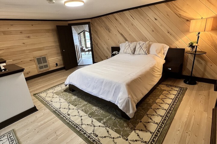 Room 19 of 55