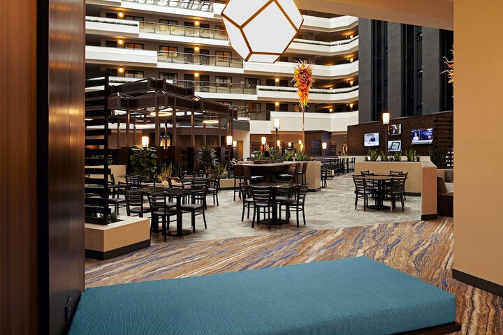 Hotel Interior 6 of 40