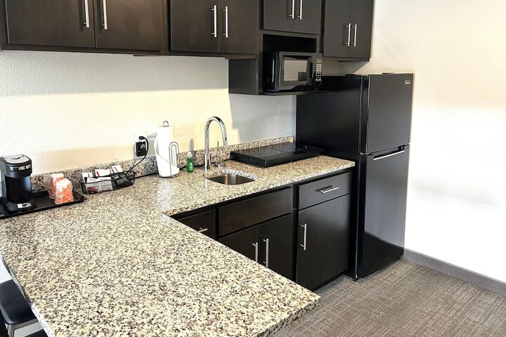 MainStay Suites Logan Ohio-Hocking Hills
