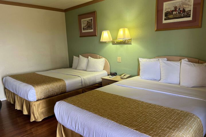 Travelodge by Wyndham Holbrook