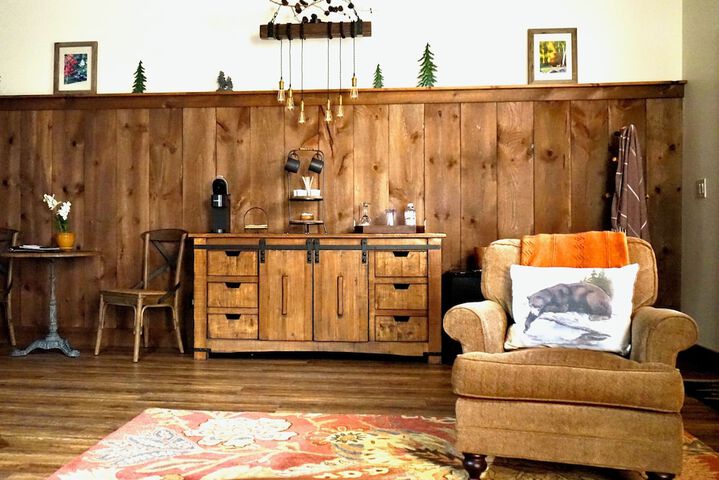The Dogwood Inn