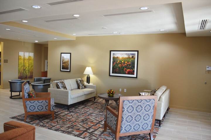 Hotel Interior 4 of 20