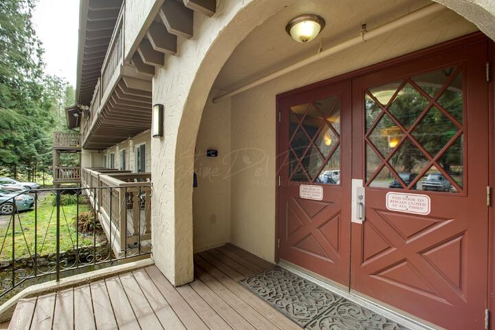 37SLL - Economical - Convenient - Kitchenette - Sleeps 2