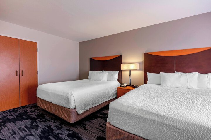Room 14 of 35