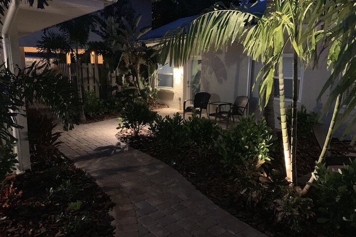 Twin Palms at Siesta