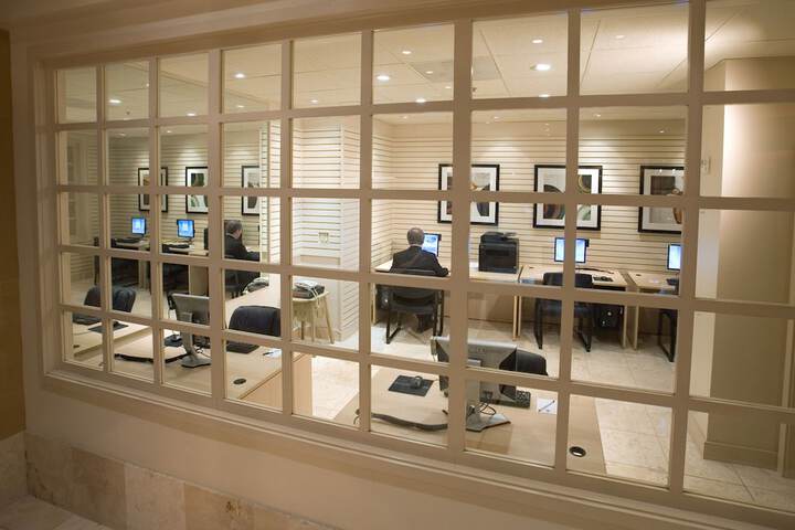 Business Center 30 of 30
