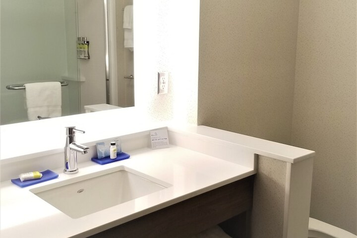 Holiday Inn Express & Suites Elko by IHG