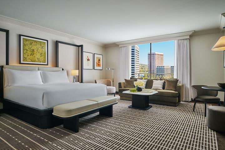 Room 35 of 105