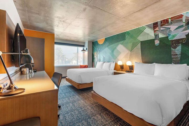 Room 13 of 59